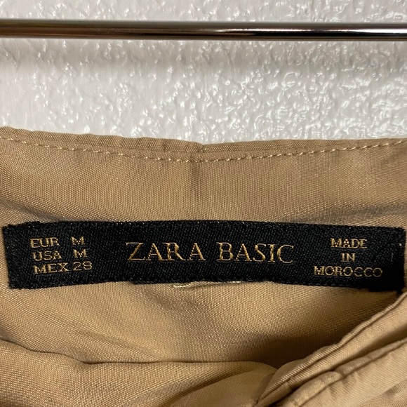 Zara Pocket Shorts in Light Camel Medium - Picture 3 of 10